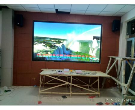 商丘P2.5全彩屏